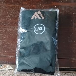 Men's New Compression Socks In Package. Size Large/Xlarge